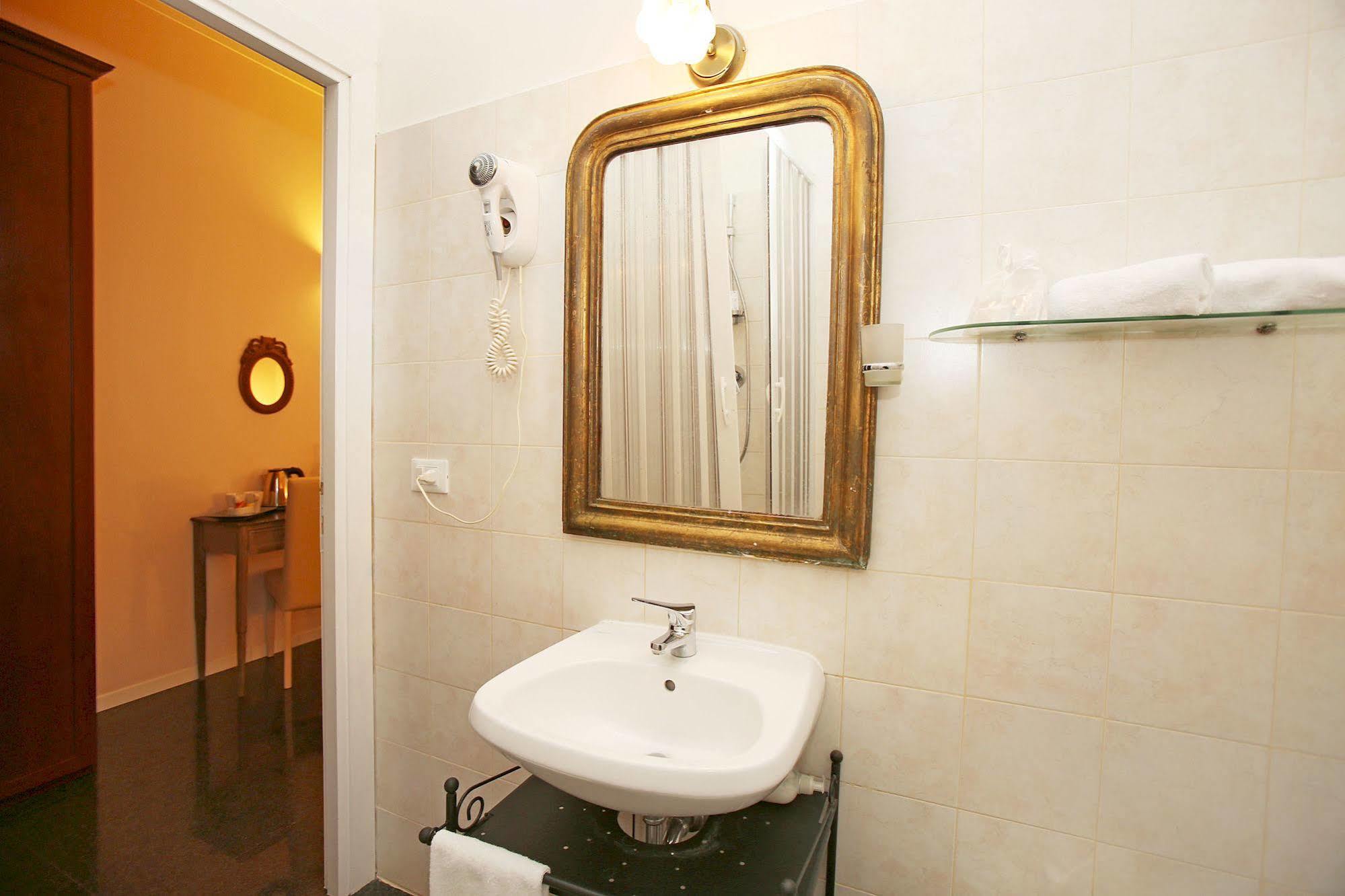 Amica Roma Guest House Eksteriør bilde